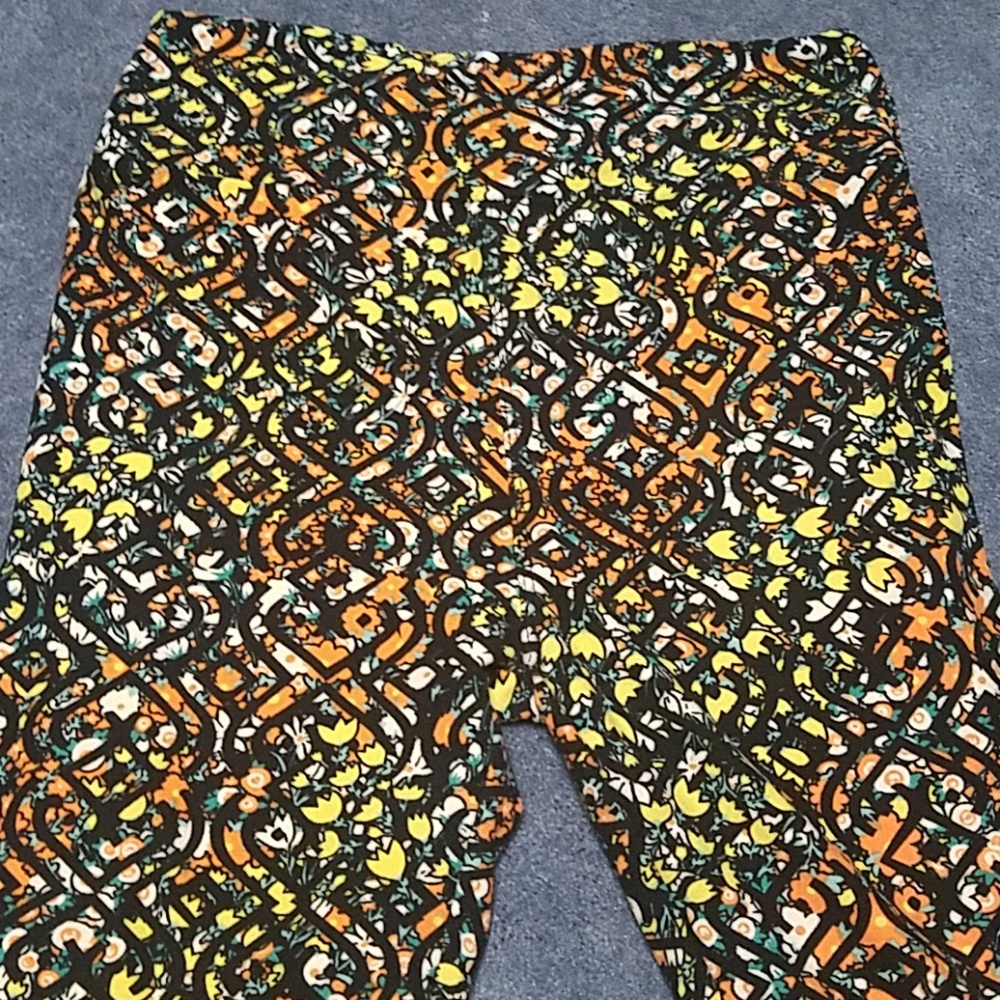 Lularoe One Size leggings